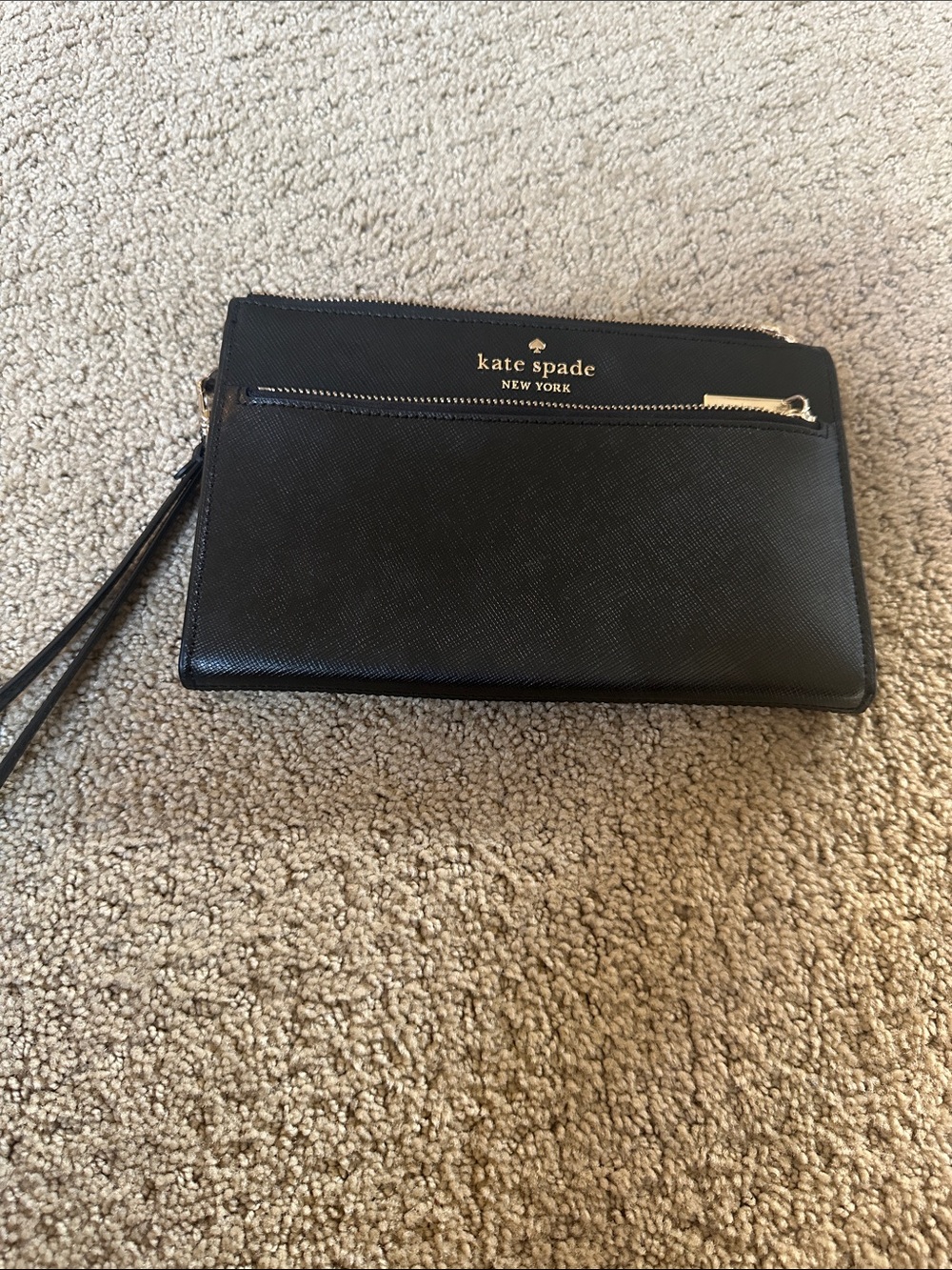 Kate Spade Black Leather Wristlet Wallet K6138